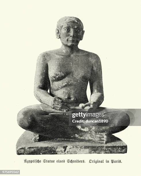 ilustraciones, imágenes clip art, dibujos animados e iconos de stock de antigua estatua egipcia de un escribano - escriba