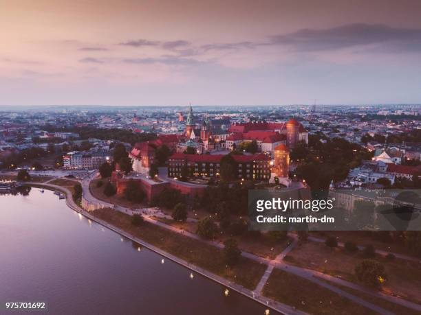 krakow cityscape from drone - wawel cathedral stock pictures, royalty-free photos & images