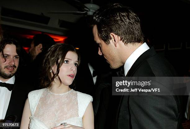 Anna Kendrick and Ryan Reynolds attend the 2010 Vanity Fair Oscar Party hosted by Graydon Carter at the Sunset Tower Hotel on March 7, 2010 in West...