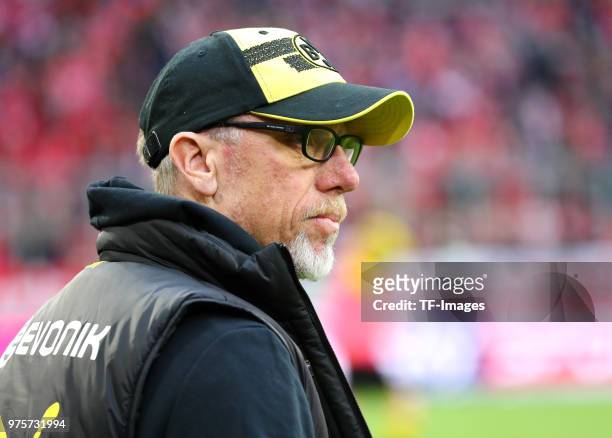 Head coach Peter Stoeger of Dortmund looks on prior to the Bundesliga match between FC Bayern Muenchen and Borussia Dortmund at Allianz Arena on...