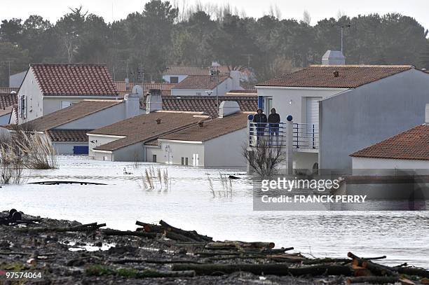 Picture taken on February 28, 2010 shows a flooded street, as a result of heavy floods, in La Faute-sur-Mer western France. Dubbed "Xynthia", the...