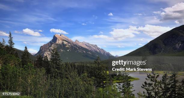 mount rundle - mark rundele stock pictures, royalty-free photos & images