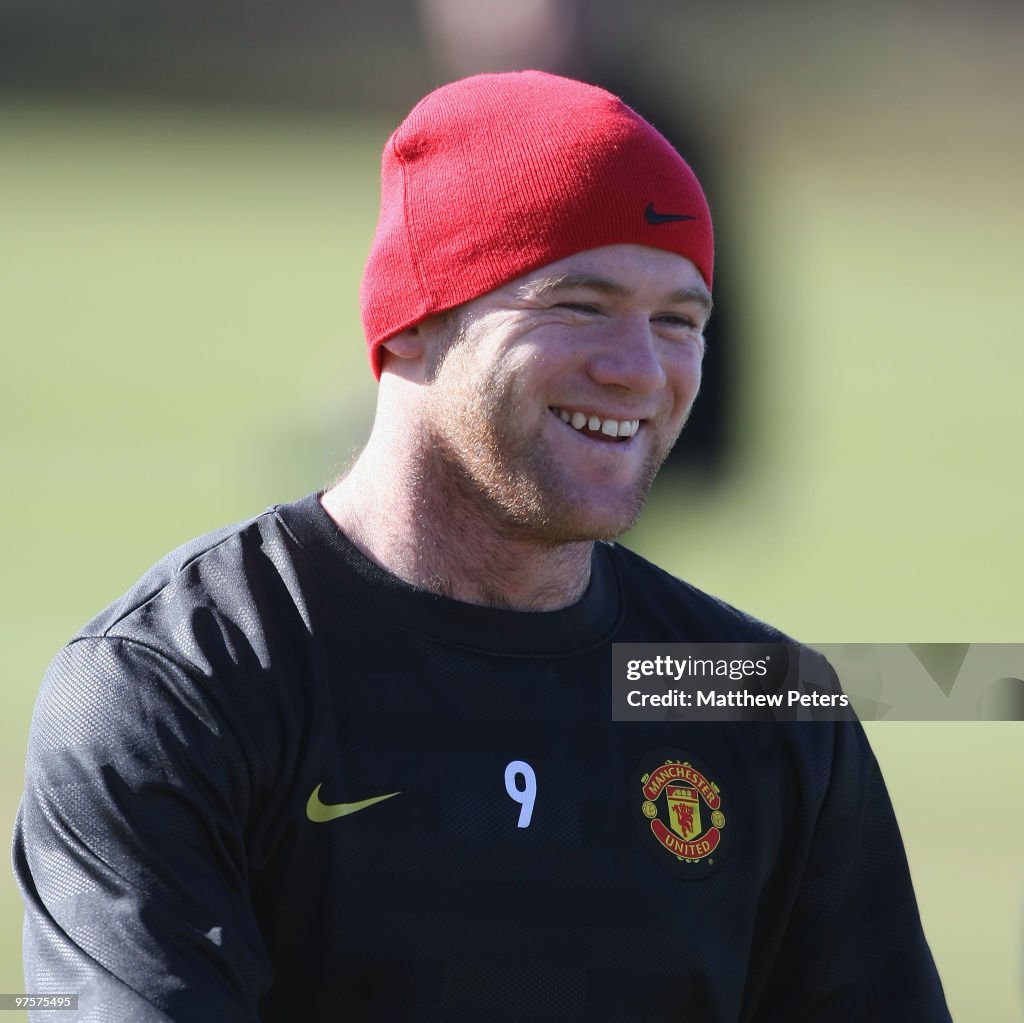 Manchester United Training Session and Press Conference