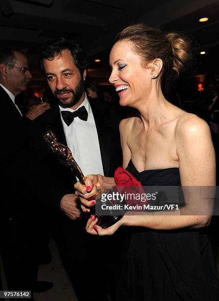 Judd Apatow and Leslie Mann attends the 2010 Vanity Fair Oscar Party hosted by Graydon Carter at the Sunset Tower Hotel on March 7, 2010 in West...