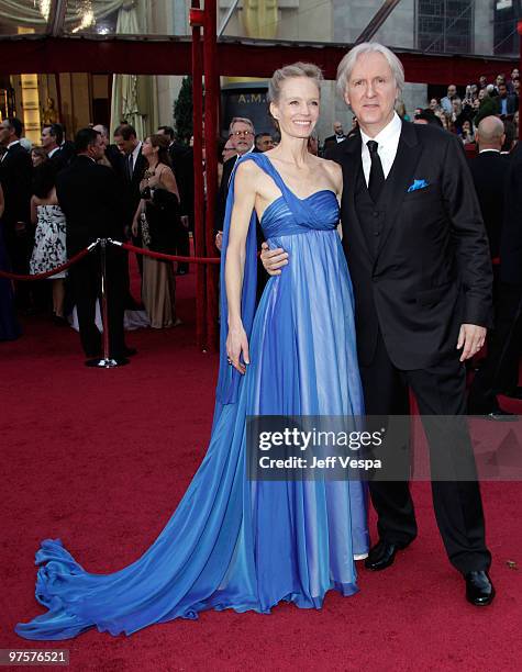 Director James Cameron and wife actress Suzy Amis arrives at the 82nd Annual Academy Awards held at the Kodak Theatre on March 7, 2010 in Hollywood,...