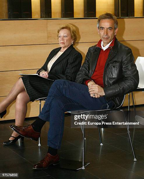 Spanish actor Imanol Arias and his mother Teresa at the launching of a new wine 'Hito 2008' on March 9, 2010 in Valladolid, Spain. The actor is one...