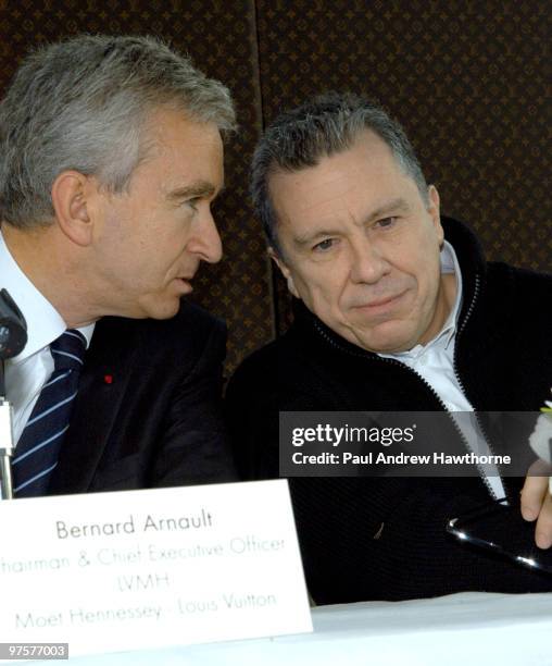 Bernard Arnault, chairman and chief excutive officer of LVMH Moet Hennessy - Louis Vuitton and Peter Marino, Architect of Peter Marino Architects