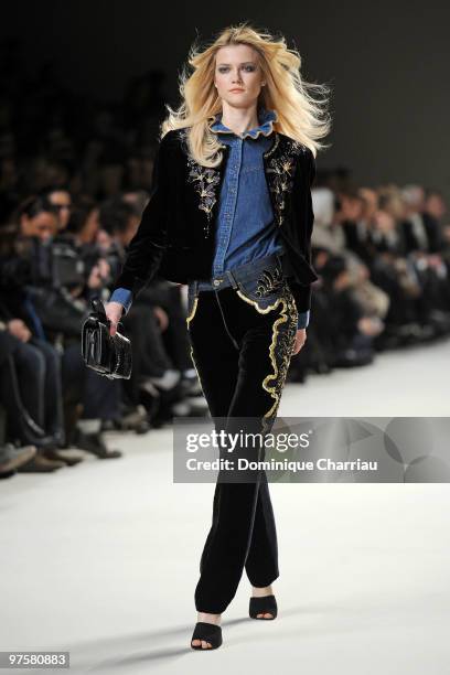 Model walks the runway during the Chloe Ready to Wear show as part of the Paris Womenswear Fashion Week Fall/Winter 2011 at Espace Ephemere Tuileries...