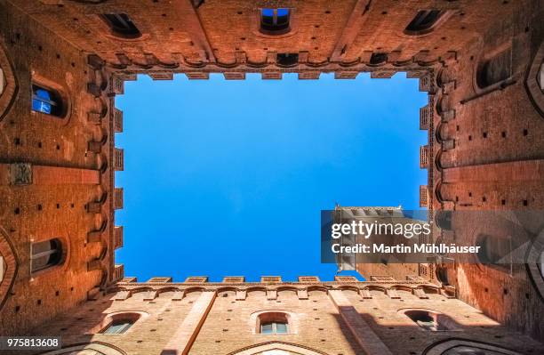 blue / framed - palazzo vecchio stock pictures, royalty-free photos & images