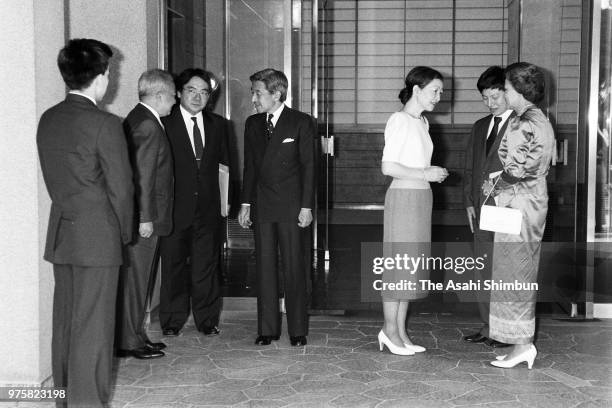 Prince Norodom Sihanouk and his wife Princess Norodom Monineath of Cambodia are welcomed by Crown Prince Akihito and Crown Princess Michiko at Togu...