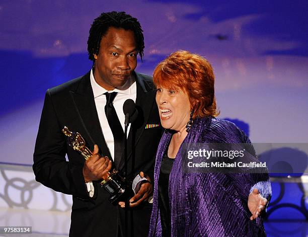 Directors Roger Ross Williams and Elinor Burkett onstage during the 82nd Annual Academy Awards held at Kodak Theatre on March 7, 2010 in Hollywood,...