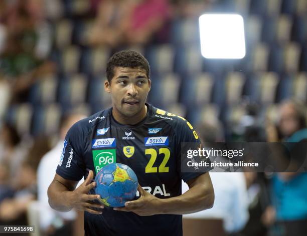 May 2018, Germany, Berlin: Handball: Bundesliga, Fuechse Berlin vs Rhein-Neckar Loewen at Max-Schmeling-Halle: Loewen player. Mads Mensah Larsen....