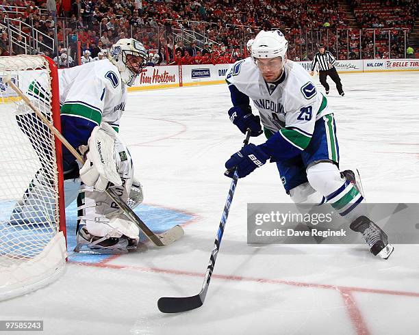 Aaron Rome 3,301 Dave Rome Stock Photos, High-Res Pictures, and Images - Getty Images
