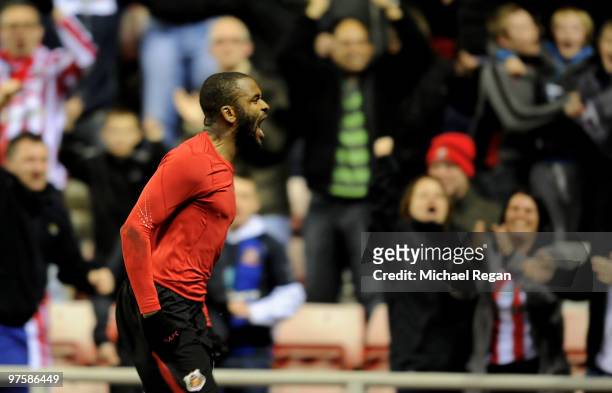 Darren Bent of Sunderland celebrates scoring to make it 2-0 during the Barclays Premier League match between Sunderland and Bolton Wanderers at the...