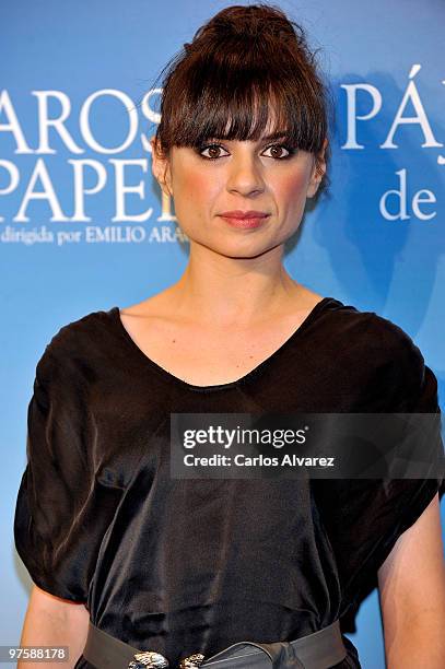 Spanish actress Miren Ibarguren attends "Pajaros de Papel" premiere at the Kinepolis cinema on March 9, 2010 in Madrid, Spain.