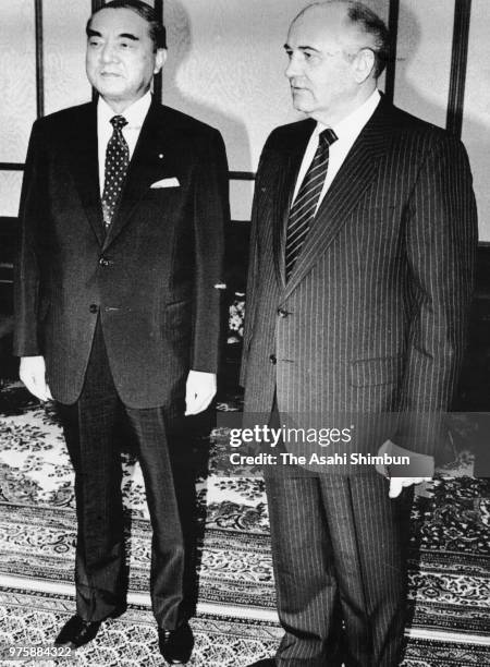 Former Japanese Prime Minister Yasuhiro Nakasone and General Secretary of the Communist Party of the Soviet Union Mikhail Gorbachev pose for...