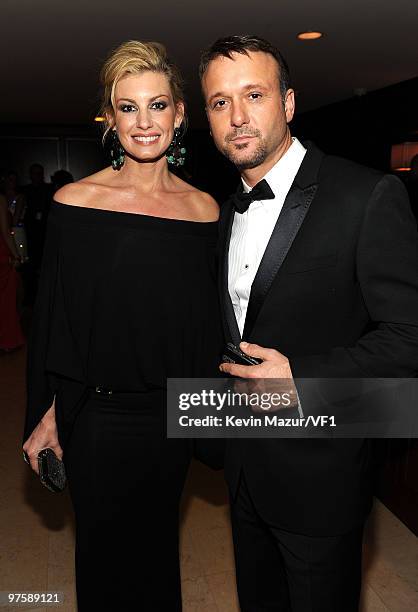 Faith Hill and Tim McGraw attends the 2010 Vanity Fair Oscar Party hosted by Graydon Carter at the Sunset Tower Hotel on March 7, 2010 in West...