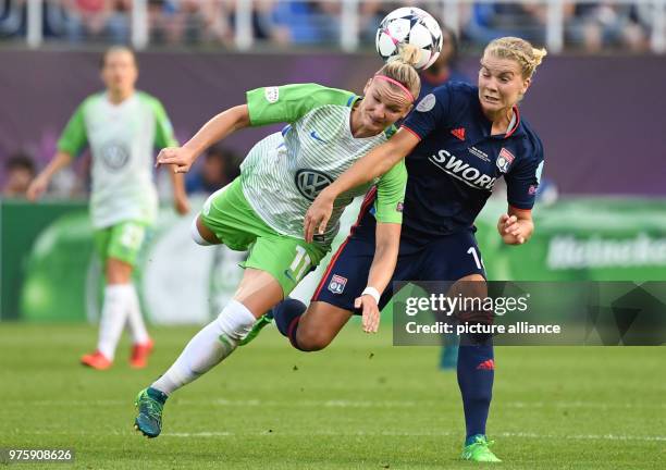 May 2018, Ukraine, Kiev: Women's football, Champions League, VfL Wolfsburg vs Olympique Lyon at the Valeriy Lobanovskyi Dynamo Stadium. Wolfsburg's...