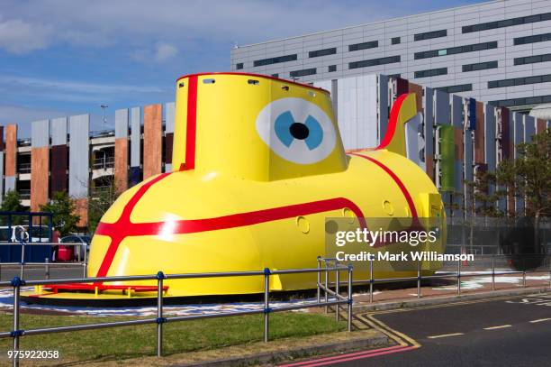 yellow submarine at liverpool airport - yellow submarine stock-fotos und bilder