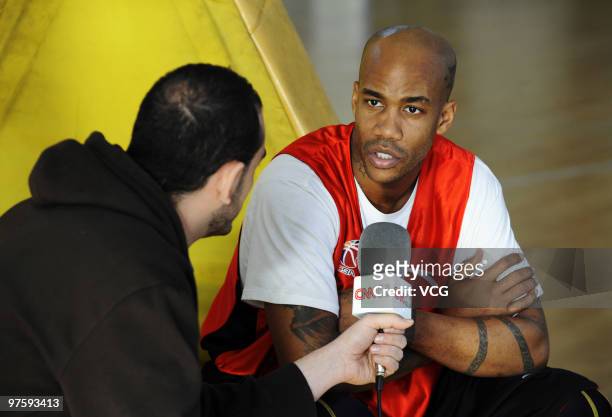 Former NBA player Stephon Marbury speaks to CNN before a Shanxi Zhongyu Brave Dragons CBA training session on March 9, 2010 in Taiyuan, Shanxi...