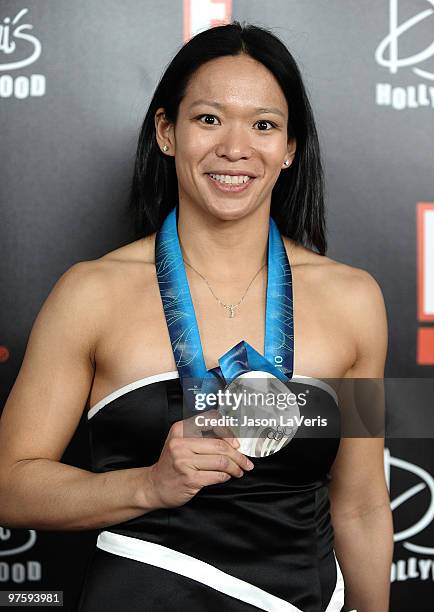 Us Olympian Julie Chu Photos and Premium High Res Pictures Getty Images