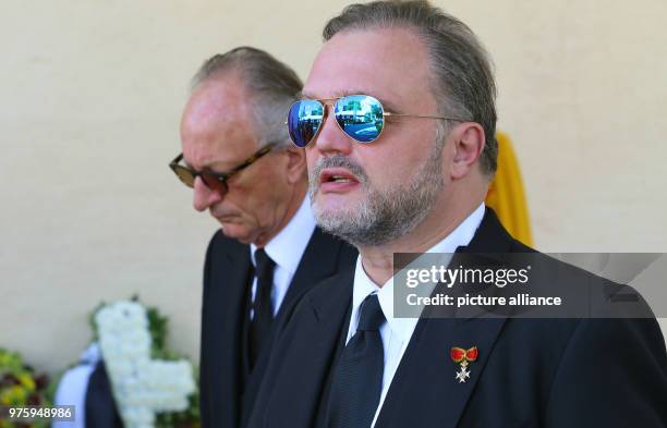 May 2018, Germany, Altshausen: Prince Alexander zu Schaumburg-Lippe and Duke Friedrich of Hohenzollern leave the church. Photo: Karl-Josef...