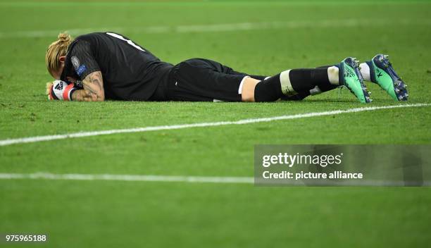 May 2018, Ukraine, Kiev: Soccer, Champions League final, Real Madrid vs FC Liverpool at the Olimpiyskiy National Sports Complex. Liverpool's keeper...