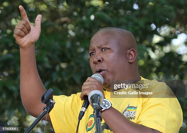 Youth League president Julius Malema is seen addressing students of the University of Johannesburg on Tuesday, 9 March 2010 ahead of the SRC...