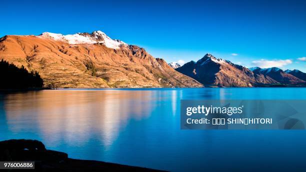 lake wakatipu - 心 stock-fotos und bilder