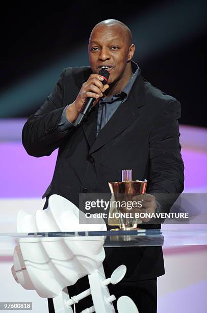 French rap singer Oxmo Puccino gives a speech after receiving the award for best urban music album of the year for "L'Arme de paix" during the 25th...