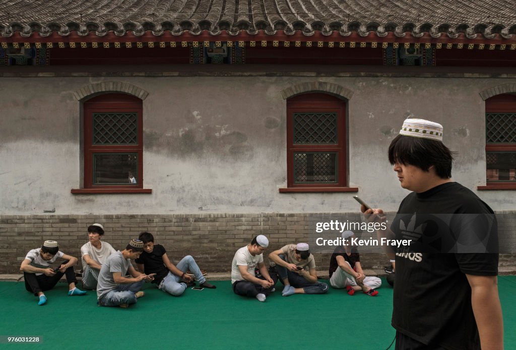 China's Hui Muslims Mark Eid