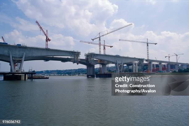 Construction of the Medway Bridge for the Channel Tunnel Rail Link Kent, United Kingdom, 2001 .