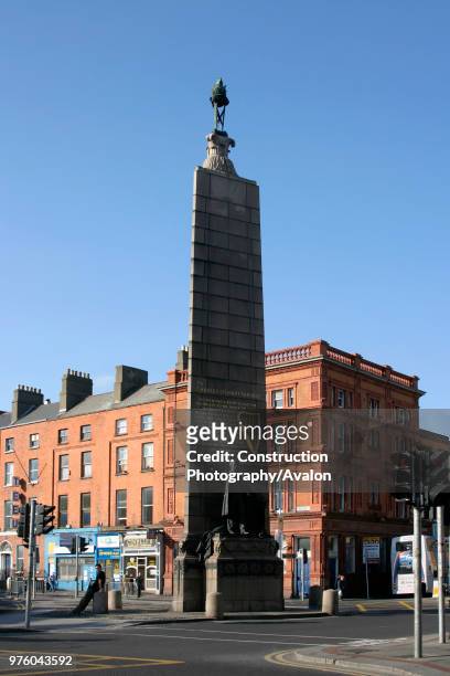 Memorial and statue to Charles Stewart Parnell, O'Connell Street, Dublin, Ireland .