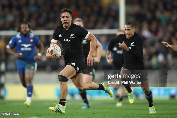 Anton Lienert-Brown of the All Blacks makes a break during the International Test match between the New Zealand All Blacks and France at Westpac...