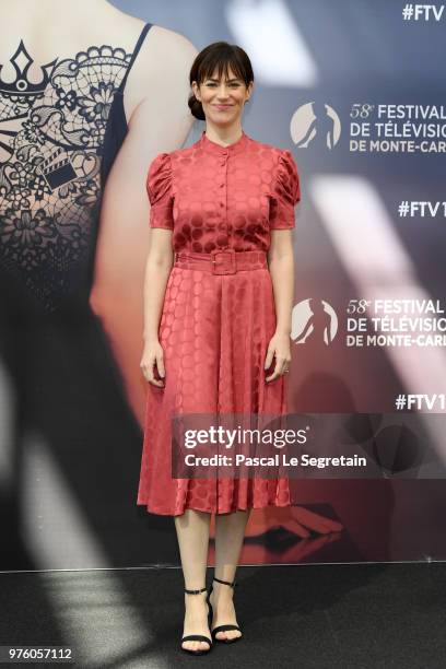 Maggie Siff from the serie "Billions" attends a photocall during the 58th Monte Carlo TV Festival on June 16, 2018 in Monte-Carlo, Monaco.