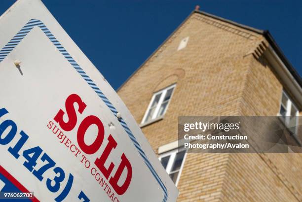 Sold sign.