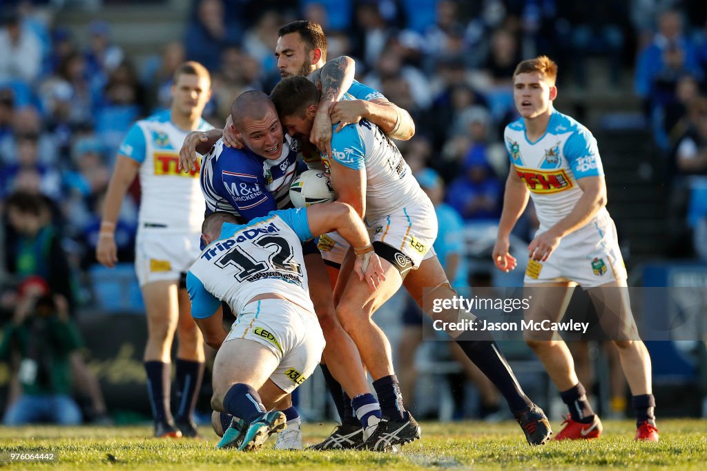 NRL Rd 15 - Bulldogs v Titans