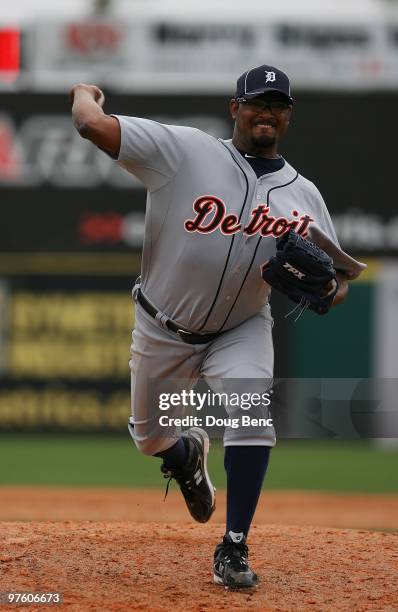 Relief pitcher Jose Valverde of the Detroit Tigers pitches against the Washington Nationals at Space Coast Stadium on March 9, 2010 in Viera, Florida.