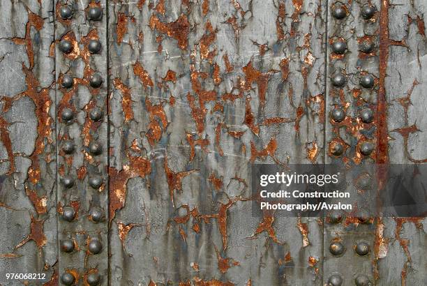 Steel Beam Rusting 584 Rusty Steel Beam Stock Photos, High-Res Pictures, and Images ...