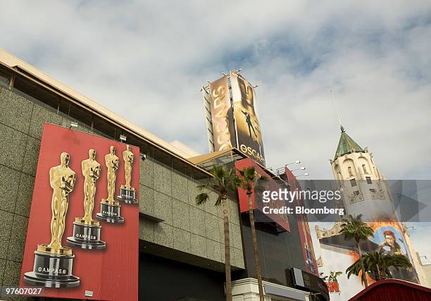 Kodak Theater, home to the annual Academy Awards show, stands on Hollwood Boulevard in Los Angeles, California, U.S., on Tuesday, March 2, 2010. The...