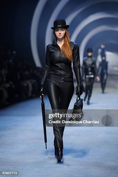 Model Lily Cole walks the runway during the Hermes Ready to Wear show as part of the Paris Womenswear Fashion Week Fall/Winter 2011 at Halle...