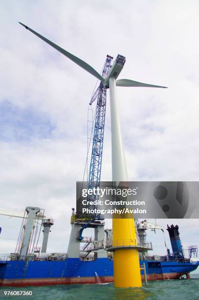 The Sea Energy lifting the Second Nacelle into place, at the Kentish flats windfarm Whitstable Kent.