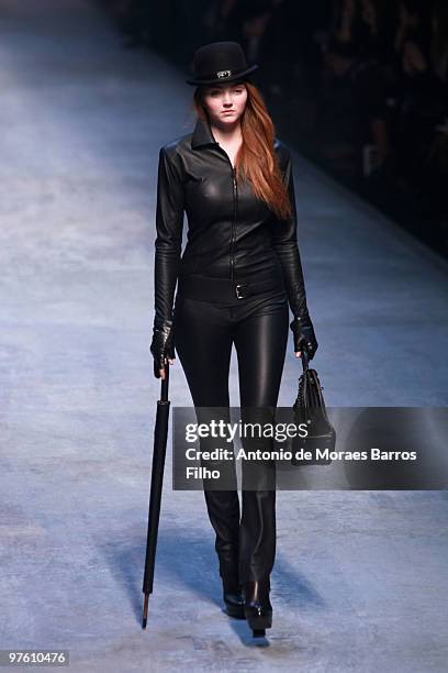 Model Lily Cole walks the runway during the Hermes Ready to Wear show as part of the Paris Womenswear Fashion Week Fall/Winter 2011 at Halle...