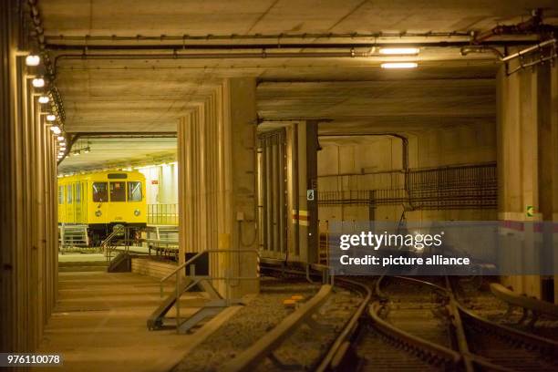 May 2018, Germany, Berlin: An U-Bahn underground train near the temporary workshop for the U-55 line near the Berlin Hauptbahnhof underground stop....