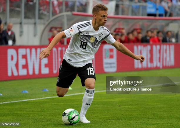 June 2018, Austria, Klagenfurt: Soccer international friendly, Austria vs Germany at the Woerthersee Stadium. Germany's Joshua Kimmich at the ball....