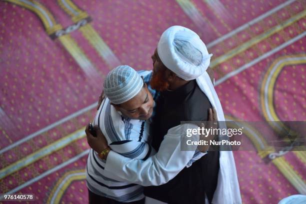 Hug Ritual 637 Sultanate Of The Maldives Stock Photos, High-Res Pictures, and ...