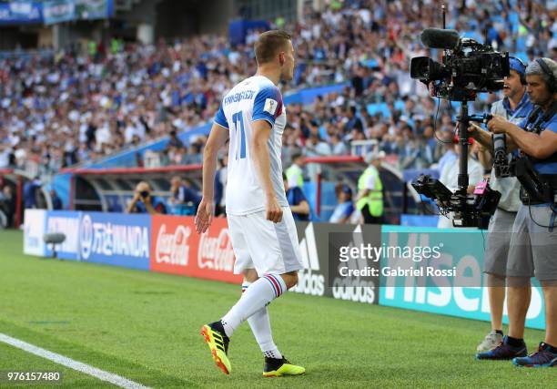 Alfred Finnbogason of Iceland celebarets scoring his sides first goal to make score 1-1 during the 2018 FIFA World Cup Russia group D match between...