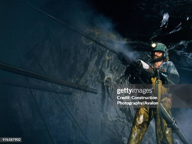 Zimbabwe Mining Photos and Premium High Res Pictures - Getty Images
