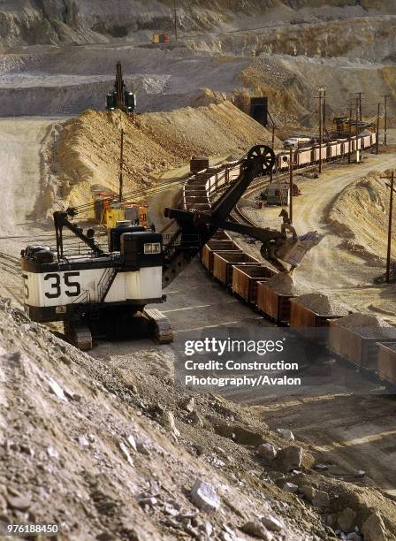 Loading rail wagons, Kennecott Bingham Canyon copper and gold mine, the biggest hole in the world, Salt Lake City, Utah, USA.
