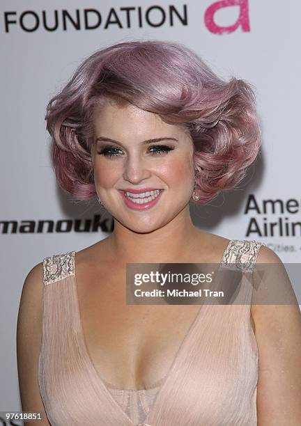 Kelly Osbourne arrives to the 18th Annual Elton John AIDS Foundation Academy Awards Viewing Party held at Pacific Design Center on March 7, 2010 in...